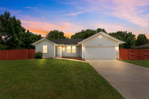3355 W Nichols Street, Springfield, MO, 65803 | Card Image