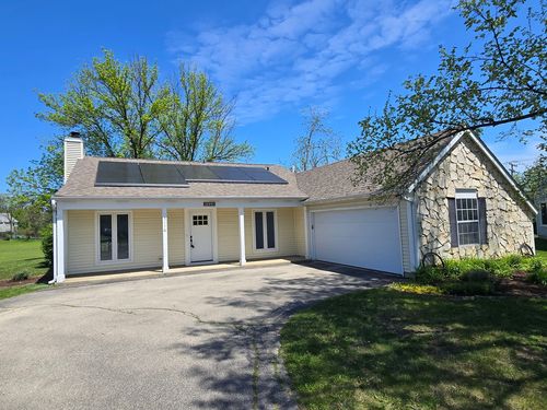 5116 Beechwood Ave, Gurnee, IL, 60031-1775 | Card Image