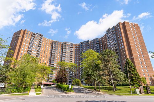 1105-625 The West Mall N/A, Etobicoke, ON, M9C4W9 | Card Image