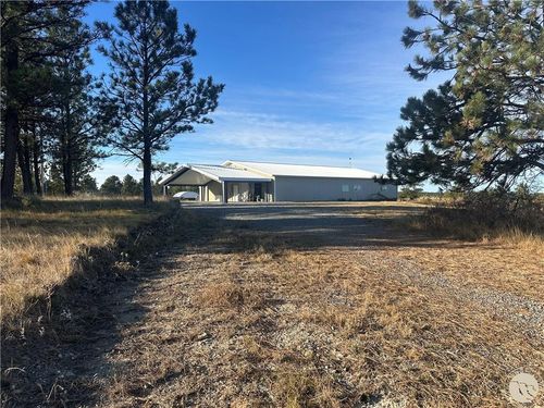 81 N Canyon Dr, Roundup, MT, 59072-6656 | Card Image