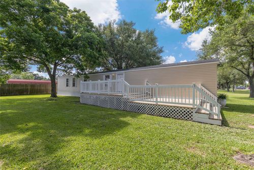 518 Elena Ln, Highlands, TX, 77562-2839 | Card Image