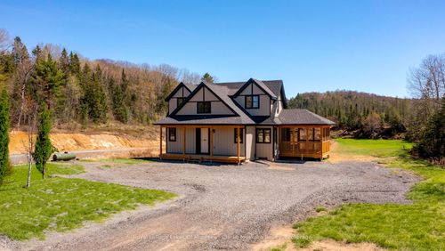 56-1037 Greensview Dr, Huntsville, ON, P1H0K1 | Card Image