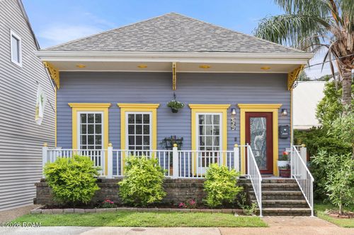 3714 Laurel St, New Orleans, LA, 70115-1330 | Card Image