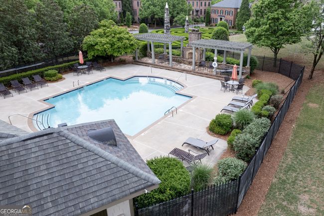 2038 Heathermere Way, Townhouse with 3 bedrooms, 4 bathrooms and null parking in Roswell GA | Image 29