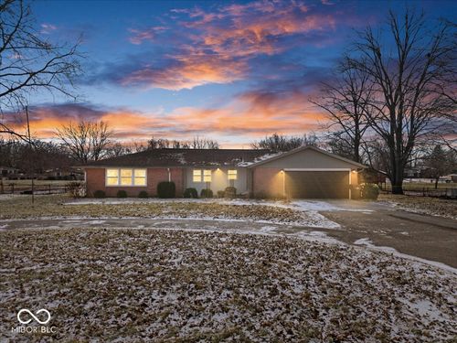 283 E 600 N, Alexandria, IN, 46001-8612 | Card Image