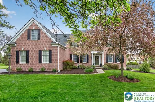 2347 Cross Creek Rd, Macungie, PA, 18062-9546 | Card Image