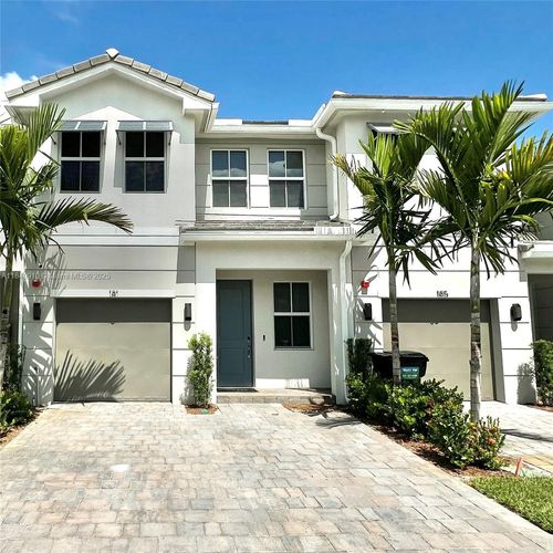 181 Sw 170th Ave, Pembroke Pines, FL, 33027-4966 | Card Image