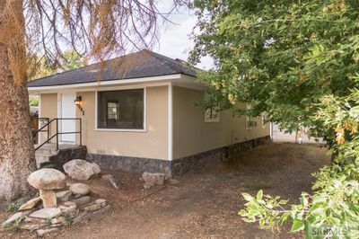 441 S 11th Ave, House other with 3 bedrooms, 2 bathrooms and 1 parking in Pocatello ID | Image 3