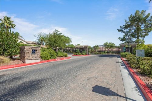 10596 Refugio St, Las Vegas, NV, 89141-4204 | Card Image