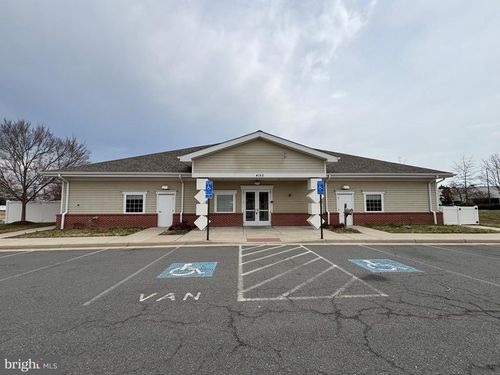 4150 Pleasant Valley Rd, Chantilly, VA, 20151-1226 | Card Image