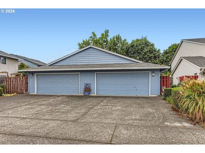 4113 Plomondon St, Home with 2 bedrooms, 1 bathrooms and 2 parking in Vancouver WA | Image 1