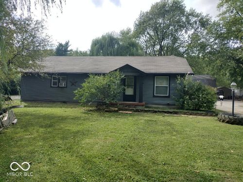 8825 N 300 E, Morristown, IN, 46161-9635 | Card Image