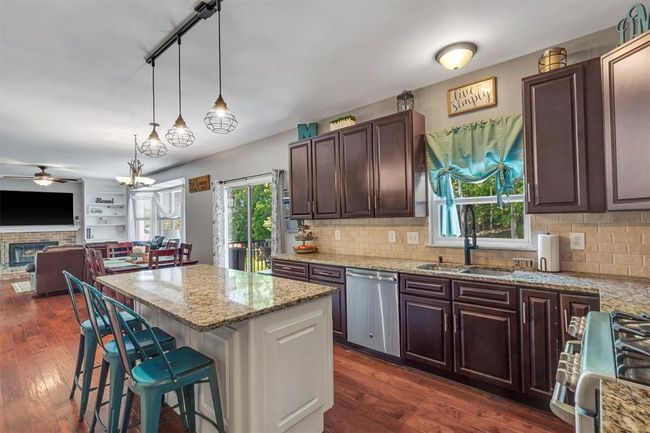 724 Hilltop Woods Ct, House other with 4 bedrooms, 4 bathrooms and null parking in Eureka MO | Image 23