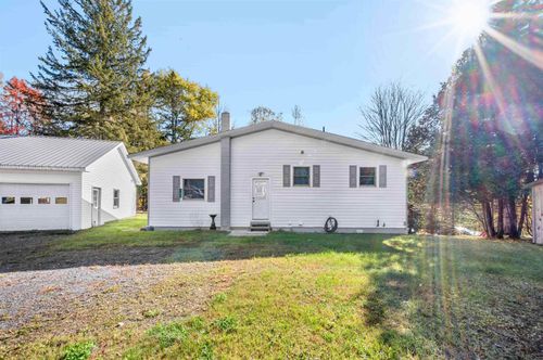 142 Bunker Hill Circle, Plainfield, VT, 05667 | Card Image
