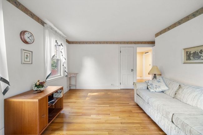 89 Lewis Ave, House other with 3 bedrooms, 2 bathrooms and 2 parking in Walpole MA | Image 14
