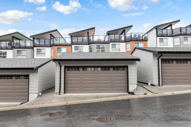 13692 232 Street, House other with 4 bedrooms, 3 bathrooms and 2 parking in Maple Ridge BC | Image 37