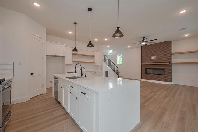 2532 Wall St, House other with 3 bedrooms, 3 bathrooms and 2 parking in Houston TX | Image 20