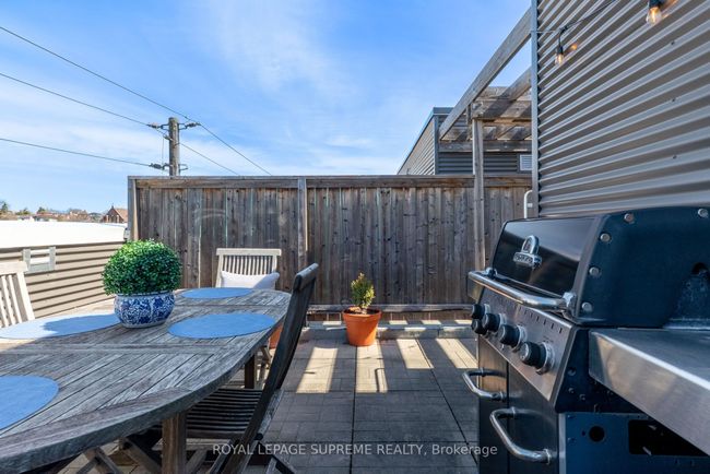 B - 475 Rogers Rd, Condo with 2 bedrooms, 2 bathrooms and 1 parking in York ON | Image 38