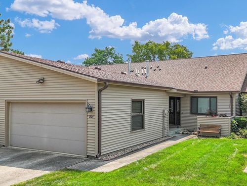 1203 Lancaster Dr, Champaign, IL, 61821-7001 | Card Image