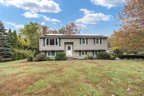 37 Sutton Rd, Millbury, MA, 01527-1815 | Card Image