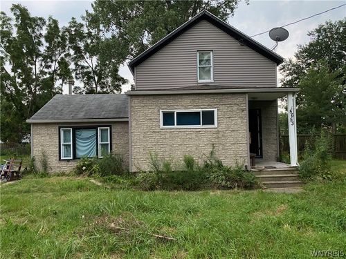 5653 Granby Avenue, Niagara Falls, NY, 14304 | Card Image