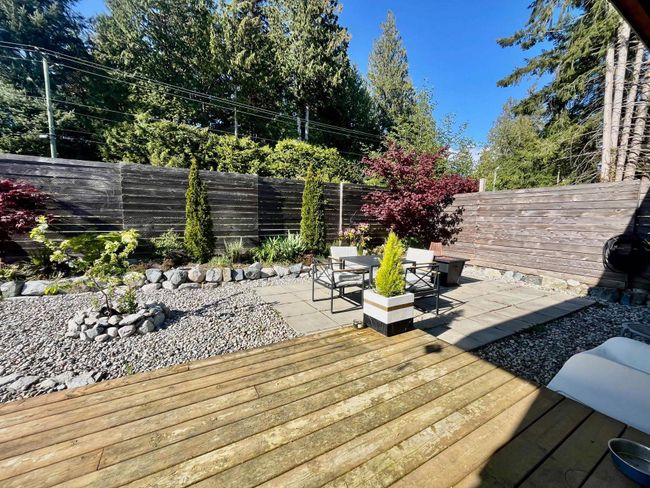 890 Trower Lane, Home with 2 bedrooms, 1 bathrooms and 2 parking in Gibsons BC | Image 4