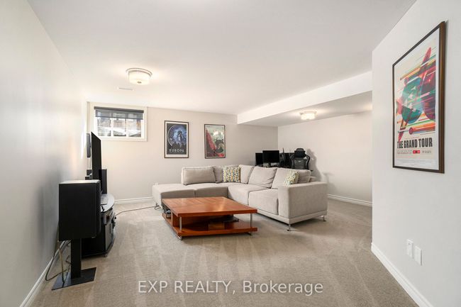 178 Angelonia Cres, House attached with 3 bedrooms, 3 bathrooms and 2 parking in Gloucester ON | Image 25