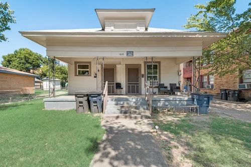 apt-c-1615 Alston Ave, Fort Worth, TX, 76104-8502 | Card Image