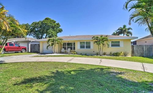 10569 86th Ave, SEMINOLE, FL, 33772-3841 | Card Image