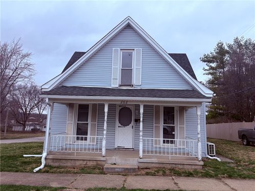 202 E Main St, New Paris, OH, 45347-1140 | Card Image
