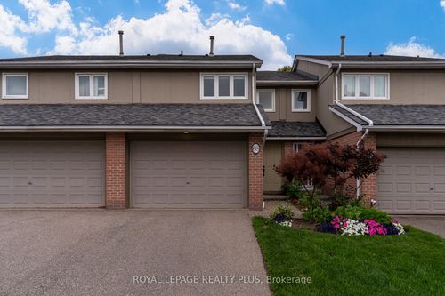 68-3079 5th Line W, Mississauga, ON, L5L3T1 | Card Image