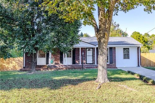 16 Drexel Dr Nw, Rome, GA, 30165-1815 | Card Image