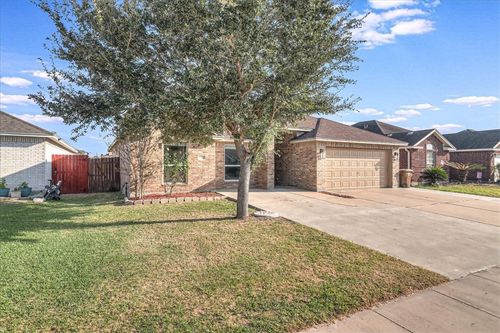 2409 Handlin Dr, Corpus Christi, TX, 78418-5459 | Card Image