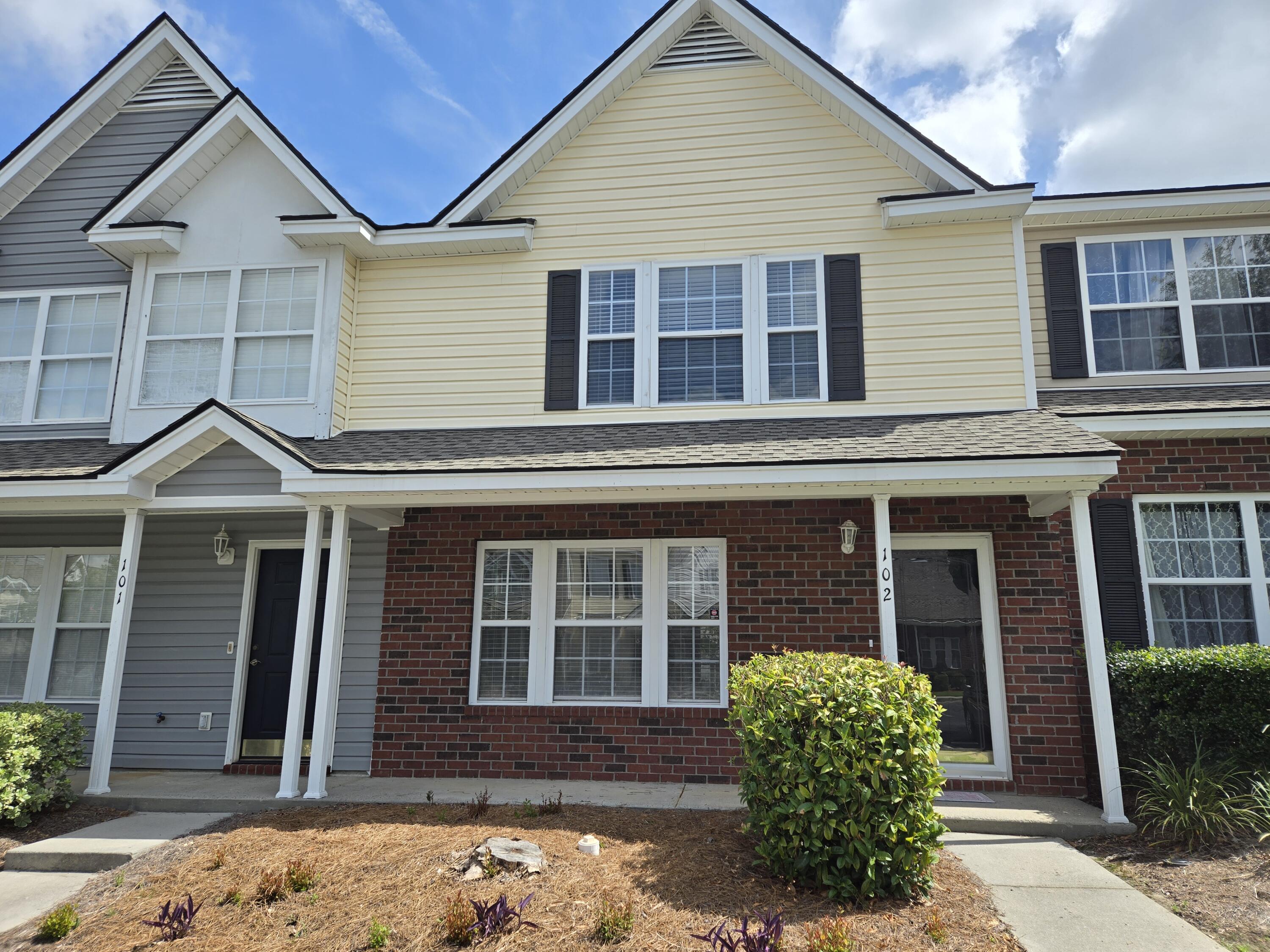 Macy Cir, Goose Creek, SC 29445