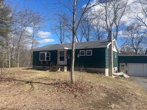 4 Ashley Rd, North Brookfield, MA, 01535-2102 | Card Image