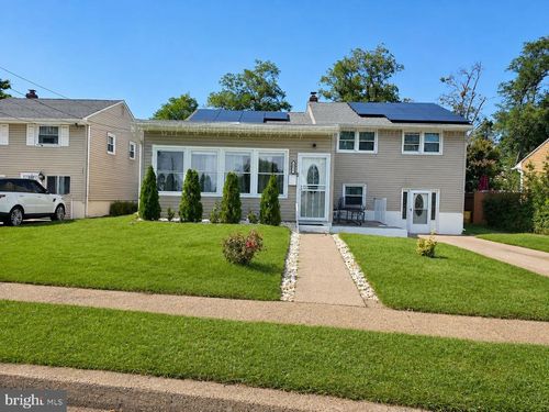 3811 Caverow Ave, Pennsauken, NJ, 08110-3717 | Card Image