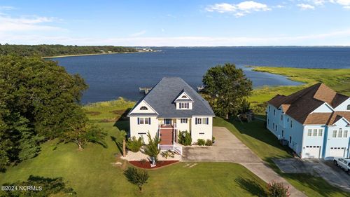 2944 Mill Creek Rd, Newport, NC, 28570-6014 | Card Image