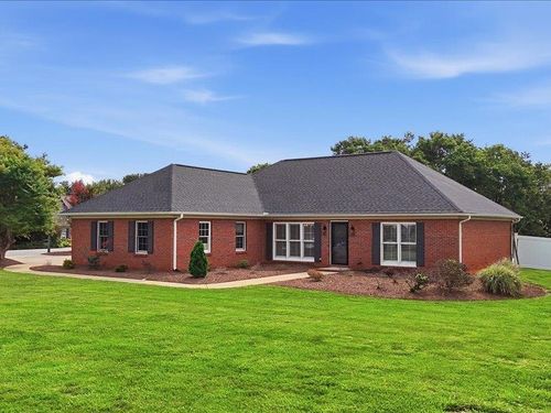 233 Summerfield Rd, Moore, SC, 29369-8918 | Card Image