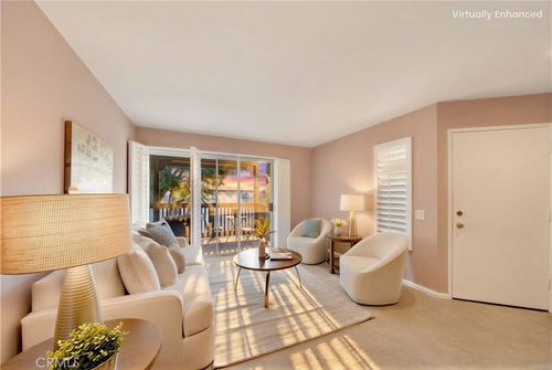 m-104 S Cross Creek Rd, Orange, CA, 92869-5881 | Card Image