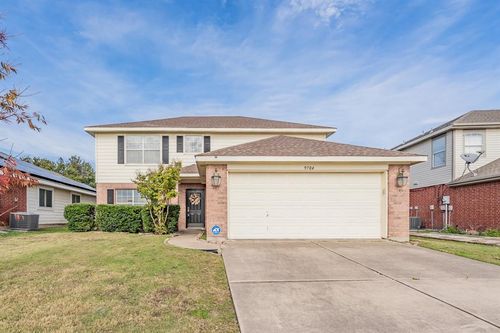 9704 Francesca Drive, Fort Worth, TX, 76108 | Card Image