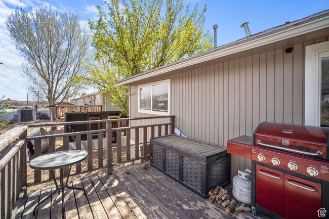 View of wooden terrace | Image 21