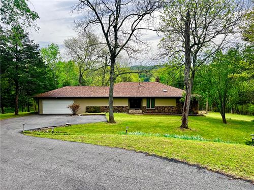 27 Horseshoe Dr, Holiday Island, AR, 72631-4516 | Card Image