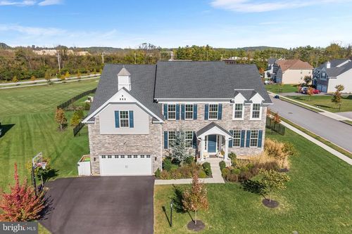 10 Unison Dr, Malvern, PA, 19355-1268 | Card Image