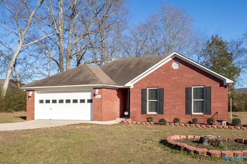 263 Falcon Ridge Dr, Huntsville, AL, 35811-8053 | Card Image