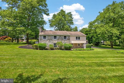 1190 Beaumont Rd, BERWYN, PA, 19312-2036 | Card Image