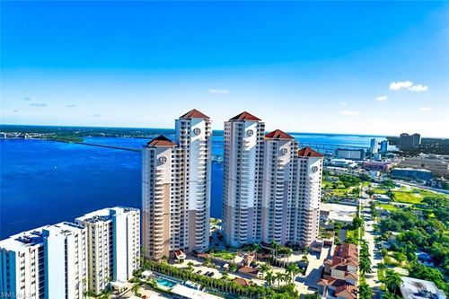g1607-2090 W 1st St, FORT MYERS, FL, 33901-3103 | Card Image