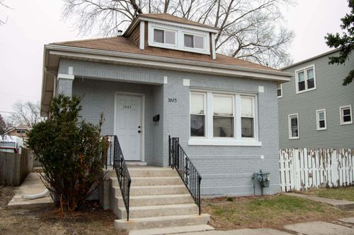 3925 Euclid Ave, Stickney, IL, 60402-4163 | Card Image