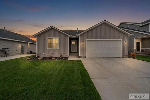 4628 Memory Ln, Idaho Falls, ID, 83401-1525 | Card Image