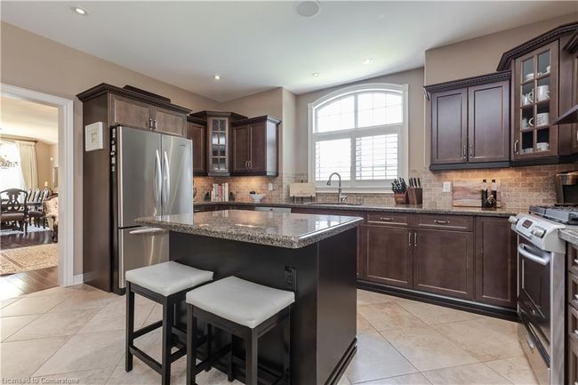 264 Dorchester Dr, House other with 5 bedrooms, 4 bathrooms and 4 parking in Grimsby ON | Image 12