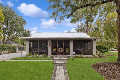 38 Boundary St, Bluffton, SC, 29910-7011 | Card Image